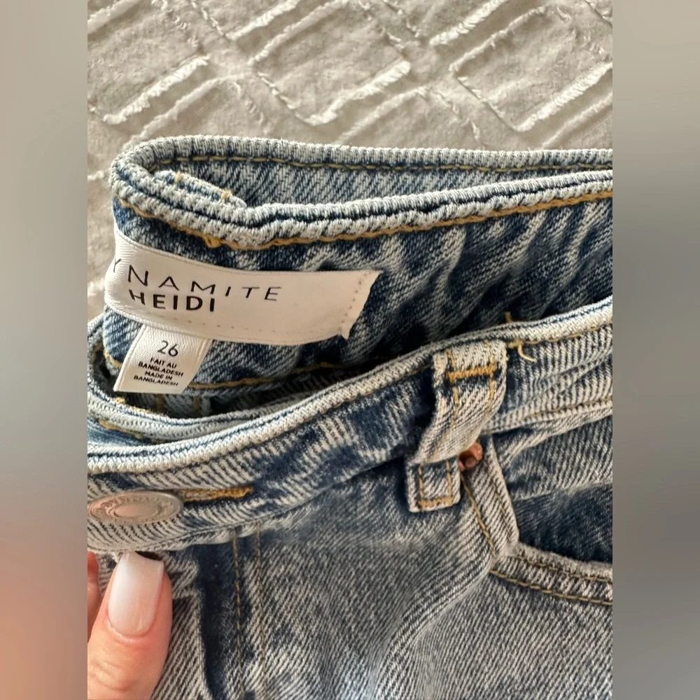 Jeans - Picture 3 of 4